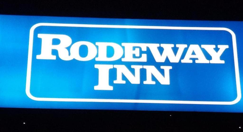 Rodeway Inn Lawton Buitenkant foto